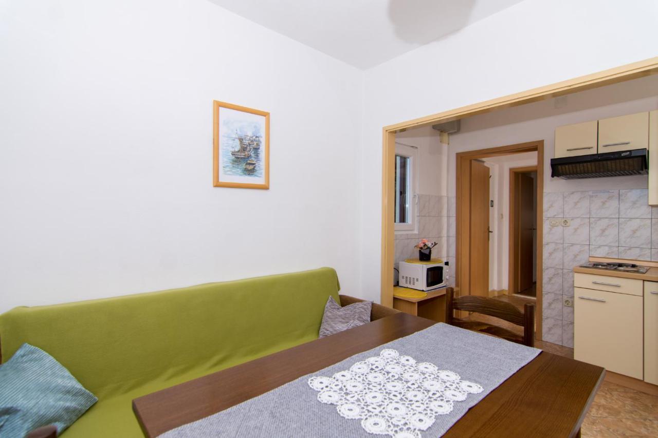 Holidays Apartments Slanada With Terrace And Sea View, Near The Beach & Town Trogir, Free Parking, Quiet Place On Peninsula Ciovo ภายนอก รูปภาพ